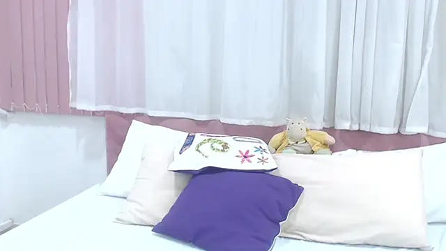 LexiiBloom online show from February 2025 10:11:02 AM