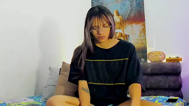 marianaa90 online show from July 2026 12:25:01 PM