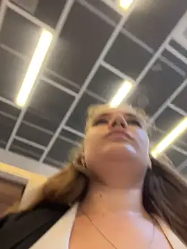 Holy Tereza online show from June 2026 03:40:01 PM