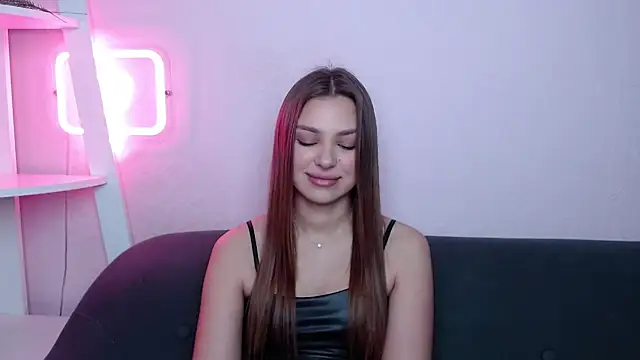 MilanaAngelAs online show from April 2026 04:43:01 AM