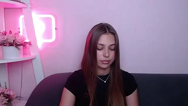 MilanaAngelAs online show from July 2026 10:39:01 AM