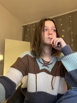 Snapshot of Addelin_Moon chatting on January 2025 03:41:01 PM Addelin Moon online show from January 2025 03:41:01 PM