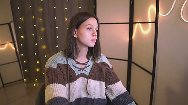 Snapshot of Addelin_Moon chatting on January 2025 04:51:02 PM Addelin Moon online show from January 2025 04:51:02 PM