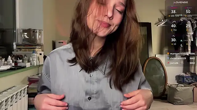 Snapshot of Addelin_Moon chatting on November 2025 04:51:02 PM Addelin Moon online show from November 2025 04:51:02 PM