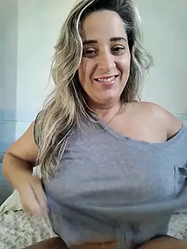 Snapshot of annamell chatting on March 2026 09:49:02 AM annamell online show from March 2026 09:49:02 AM