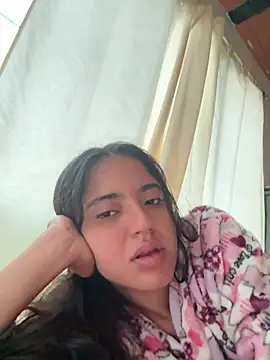 ViolettaSummer online show from April 2026 11:37:01 AM