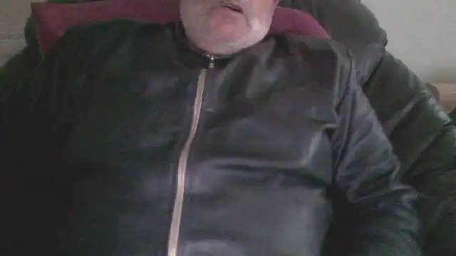 Snapshot of Leatherman63 chatting on August 2026 05:17:01 AM Leatherman63 online show from August 2026 05:17:01 AM