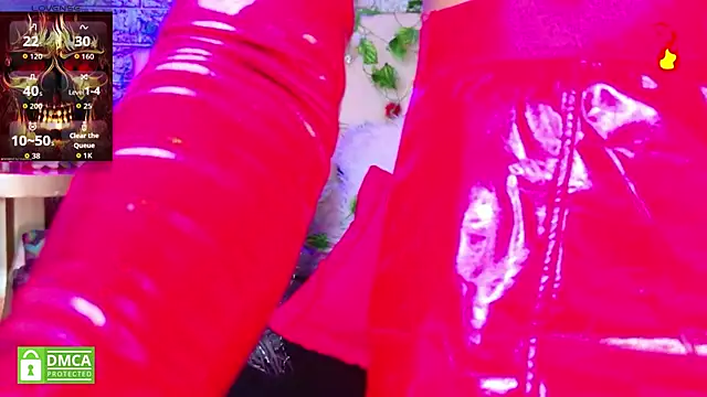 Snapshot of REDHOTTER_ chatting on November 2025 08:22:02 PM REDHOTTER online show from November 2025 08:22:02 PM