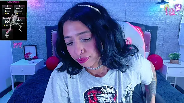 REDHOTTER  online show from March 2026 07:42:01 PM