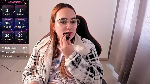 maryluna95 online show from November 2025 06:07:02 PM