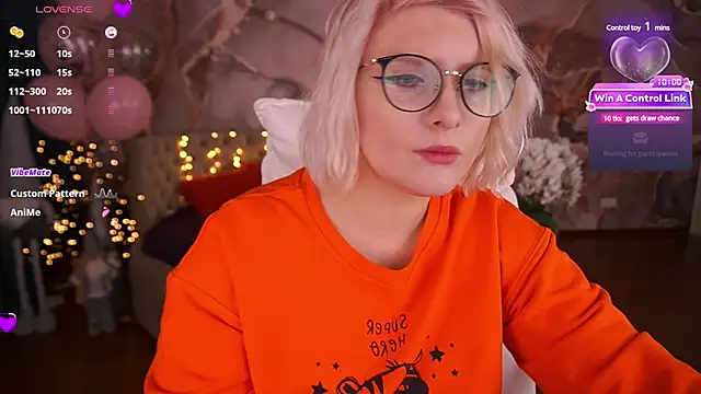 CoolTatis online show from January 2025 09:15:01 PM