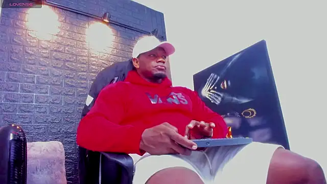 tommike online show from April 2026 04:01:01 AM