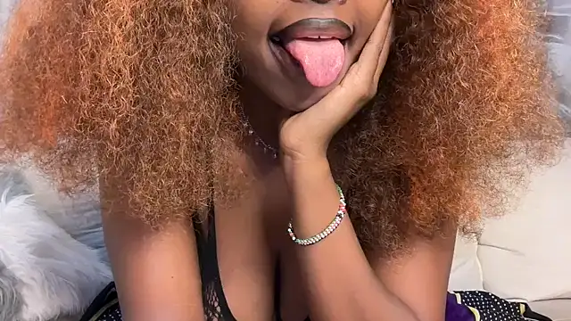 Snapshot of Chocolate_queen2 chatting on May 2026 03:23:01 AM Chocolate queen2 online show from May 2026 03:23:01 AM