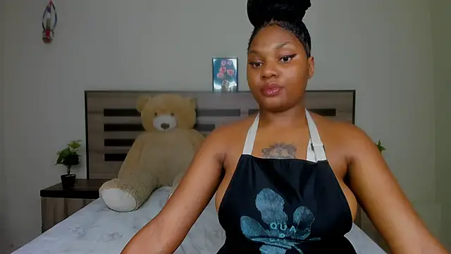 Renee-18 online show from December 2024 10:11:02 PM