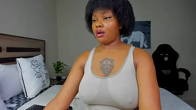 Renee-18 online show from February 2026 03:12:02 AM