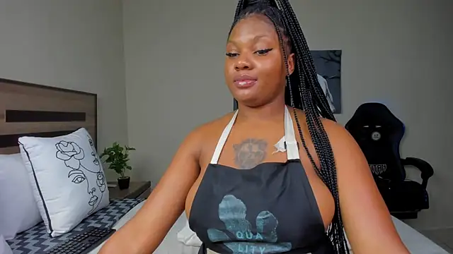 Renee-18 online show from February 2026 12:44:01 AM