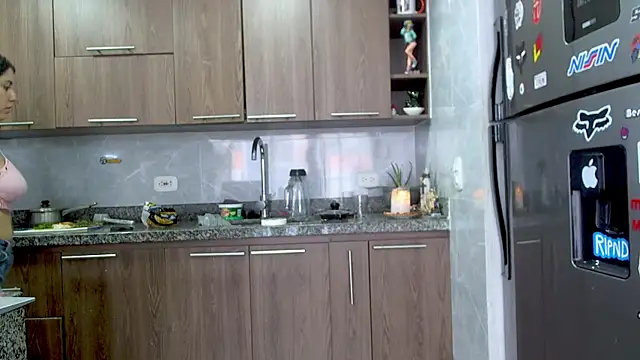 Snapshot of adan_eva960 chatting on March 2025 06:23:01 PM adan eva960 online show from March 2025 06:23:01 PM