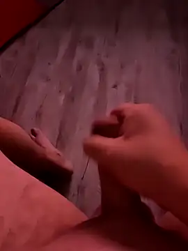 Szeltolo001 online show from November 2025 03:06:02 AM