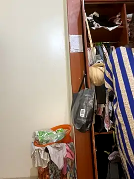 sweet18creamybigpussy online show from November 2025 05:39:01 PM