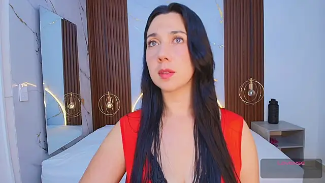 dahianthompson online show from February 2025 03:40:01 AM