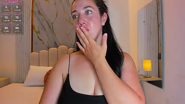 dahianthompson online show from September 2025 08:22:02 PM