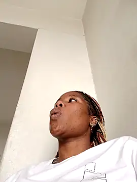 Snapshot of PerfectionBerrie chatting on September 2025 12:16:02 PM PerfectionBerrie online show from September 2025 12:16:02 PM