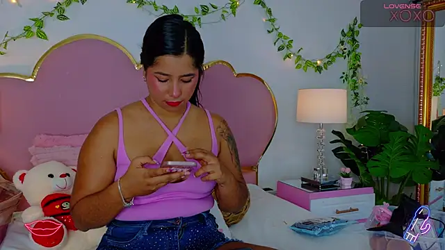 EmmaCrush online show from November 2025 09:04:02 PM