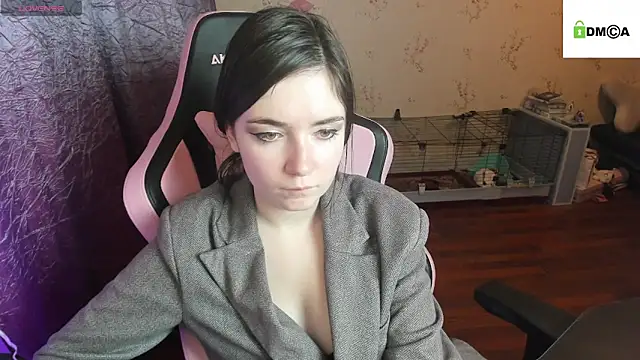 Crazy forest fairy online show from November 2025 11:17:01 PM