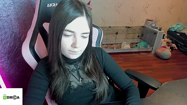 Crazy forest fairy online show from February 2026 11:41:02 PM