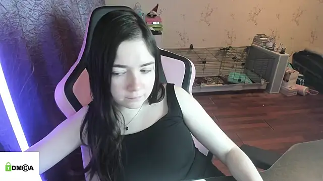 Crazy forest fairy online show from March 2026 07:10:01 PM