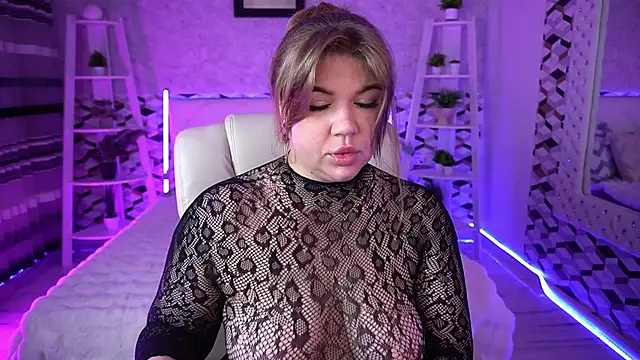 GabbieJay online show from April 2026 12:23:01 PM