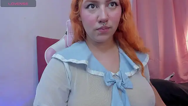 Snapshot of scarlett_queen56 chatting on February 2025 03:37:01 AM scarlett queen56 online show from February 2025 03:37:01 AM