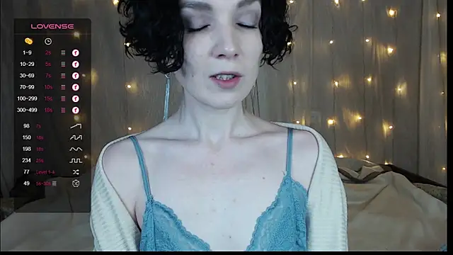 TinaWince online show from January 2025 04:58:02 AM