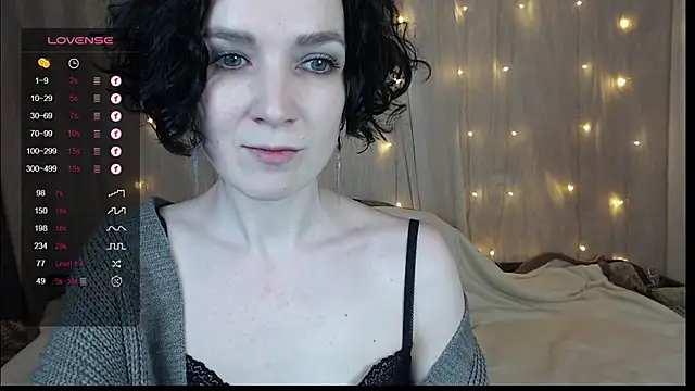 TinaWince online show from January 2025 08:00:01 AM