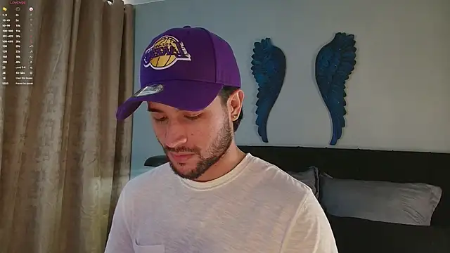 Valentinoford online show from February 2026 09:13:02 PM