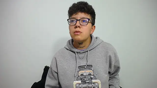 alex noa online show from February 2025 01:34:01 AM