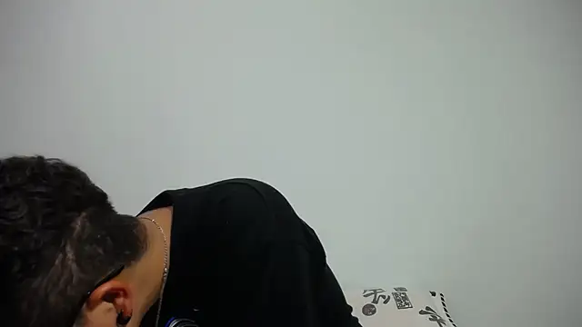 alex noa online show from February 2025 08:03:02 PM