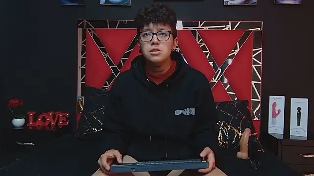 alex noa online show from March 2025 01:53:02 AM