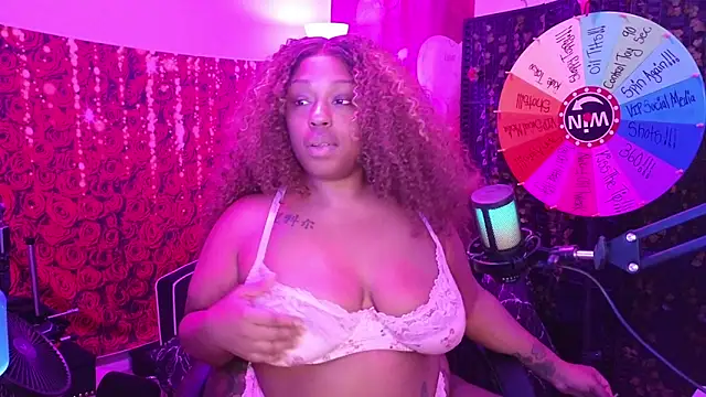 cheriserozequeen online show from June 2026 01:31:01 PM
