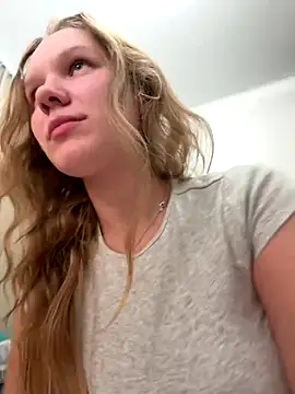 Snapshot of Ketitull chatting on October 2025 09:07:02 AM Ketitull online show from October 2025 09:07:02 AM