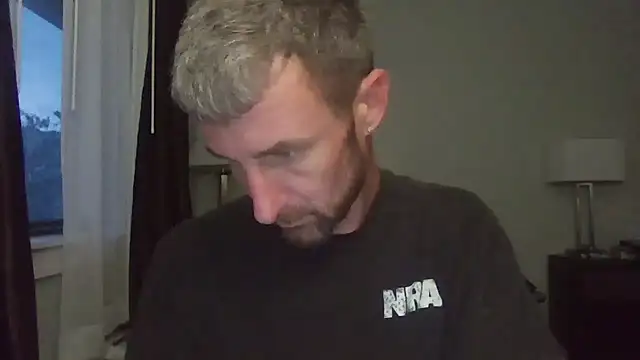 HungStud4You online show from September 2025 11:39:02 PM