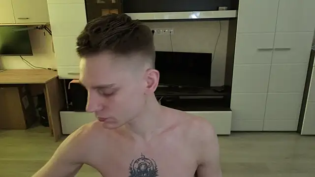 angryzan online show from April 2026 04:24:02 AM