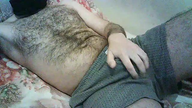 Snapshot of Hairyarabguy chatting on February 2025 06:28:01 PM Hairyarabguy online show from February 2025 06:28:01 PM