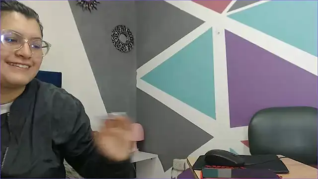 hairy pussywet online show from January 2025 07:16:01 PM