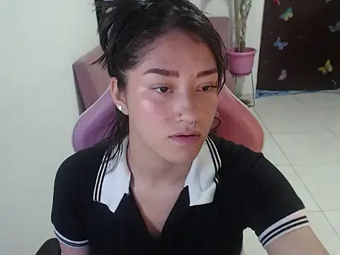 littleangel1 m online show from July 2026 01:02:01 PM