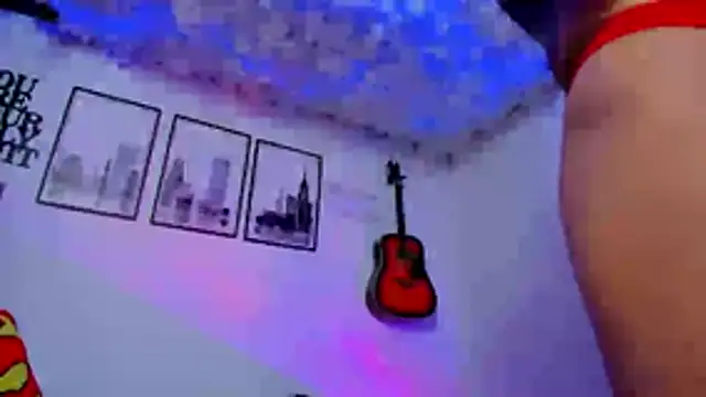 seancarreraa online show from April 2026 11:46:02 PM