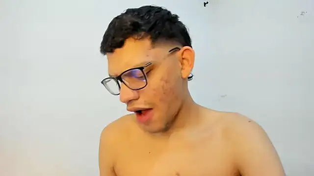 Diego-Monsalve online show from September 2025 10:25:01 PM