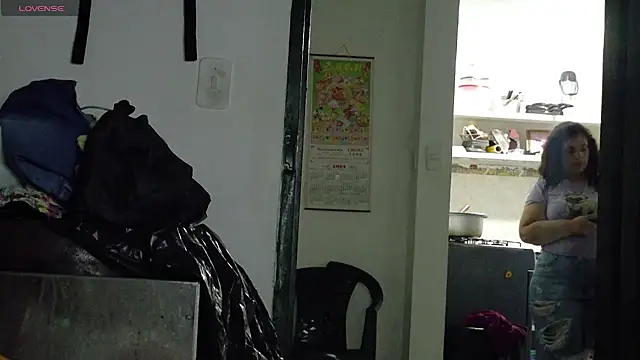 ladydeathz online show from March 2026 02:33:02 AM