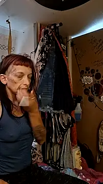 Snapshot of whitetrashdirtyslut chatting on June 2026 03:29:01 PM whitetrashdirtyslut online show from June 2026 03:29:01 PM