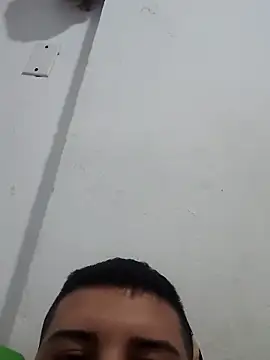 juanalge26 online show from April 2026 11:57:02 PM